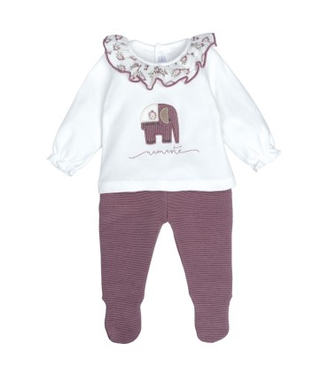 Conjunto Polaina bebé berenjena algodón canalé cuello bordado floral en fondo blanco