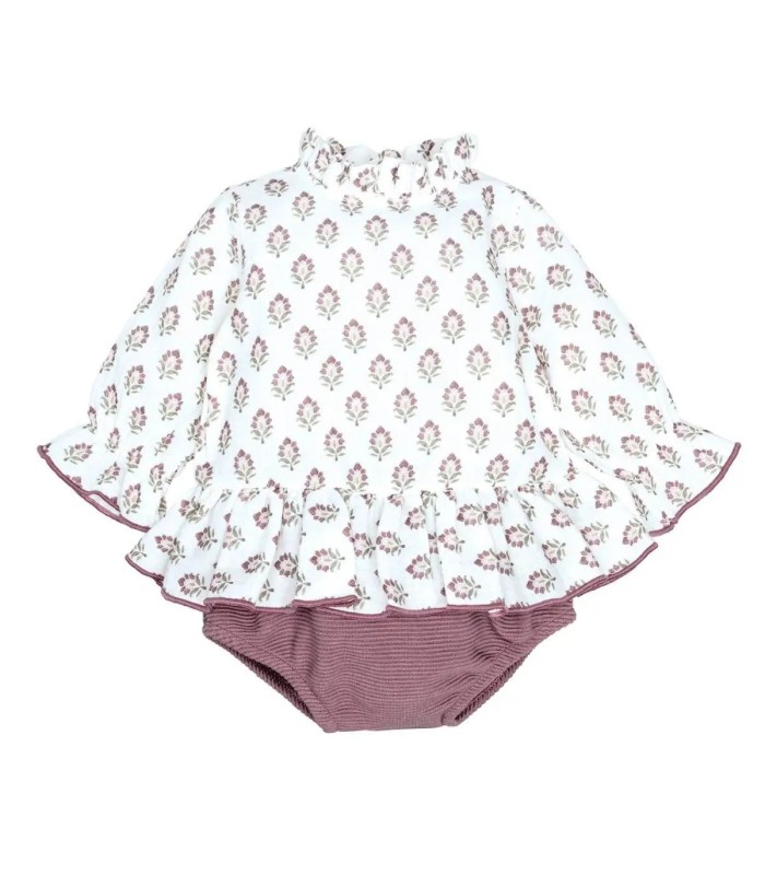 Jesusito bebé berenjena algodón estampado floral volante suave invierno en fondo blanco