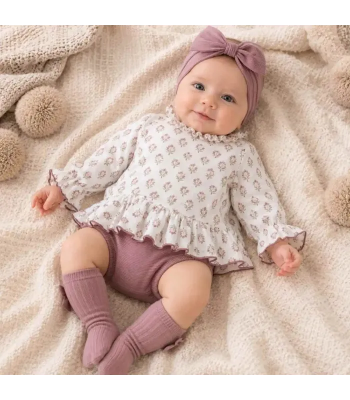 Bebé con Jesusito bebé berenjena algodón estampado floral volante suave invierno puesto