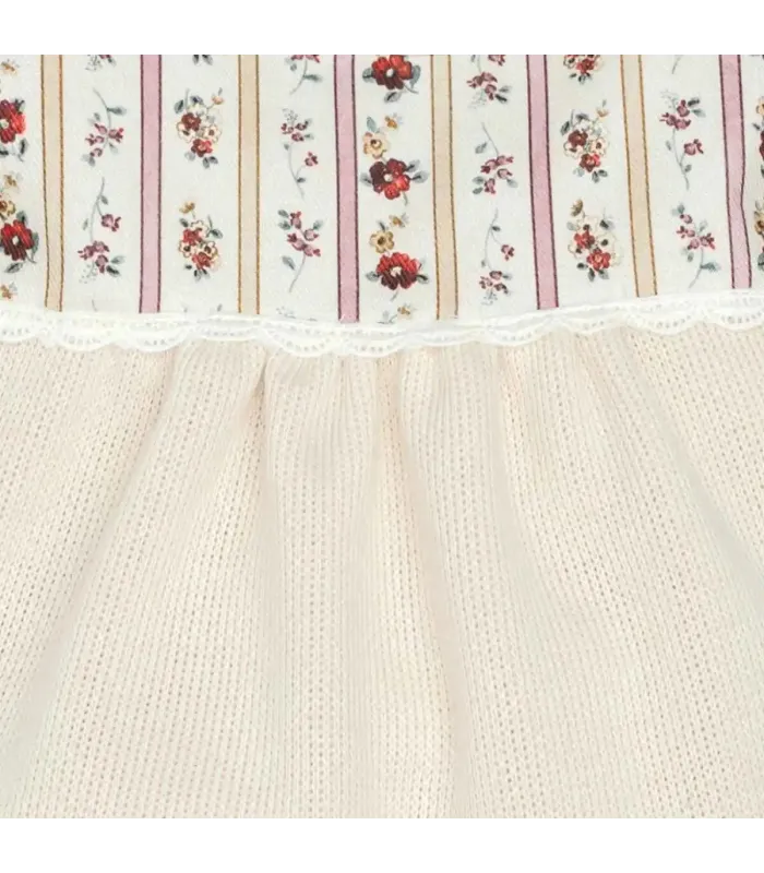 Detalles del Conjunto Pololo bebé arena algodón blusa textura suave con canesú floral y pololo estampado