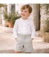 Niño vestido con el Conjunto Pantalon niño gris camisa blanca algodón pantalón corto textura suave elegante