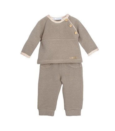 Conjunto sport bebé topo algodón canalé sudadera botones y pantalón textura suave en fondo blanco