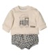 Conjunto Pololo bebé crudo sudadera punto bordado camión pololo cuadros algodón invierno sobre fondo blanco