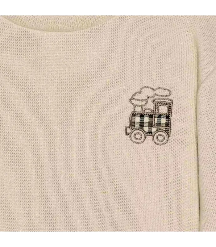 Detalle del conjunto niño crudo sudadera bordado tren pantalon cuadros algodon invierno