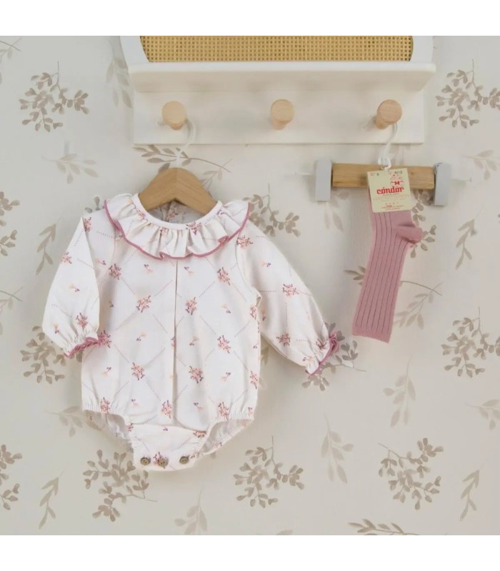 Pelele bebé nude floral Calamaro Grove invierno rosa empolvado mangas algodón estampado cuello volantes