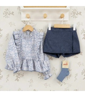 Conjunto niña azul toile blusa volantes falda pantalón textura detalle elegante