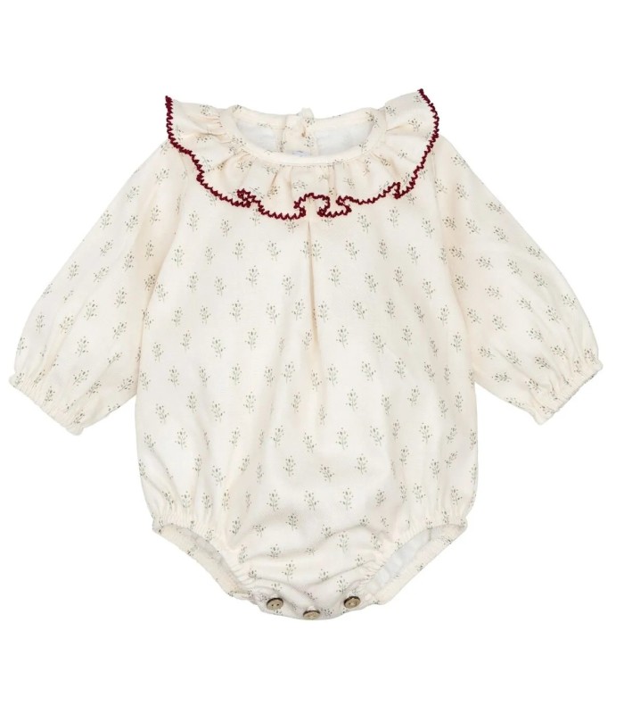 Pelele bebé crudo algodón estampado cuello volante detalle contraste en fondo blanco