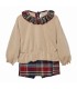 Conjunto niña granate cuadros falda pantalón sudadera beige volante cuello detalle invierno en fondo blanco