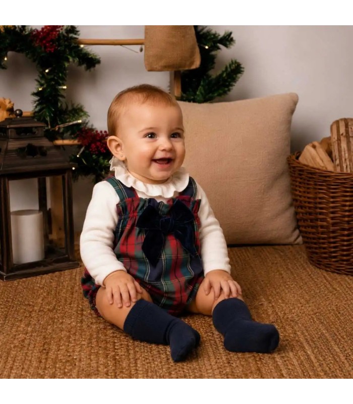 Bebé con el Peto Bebé Marino Tartán cuadros algodón tirantes cruzados lazo elegante invierno