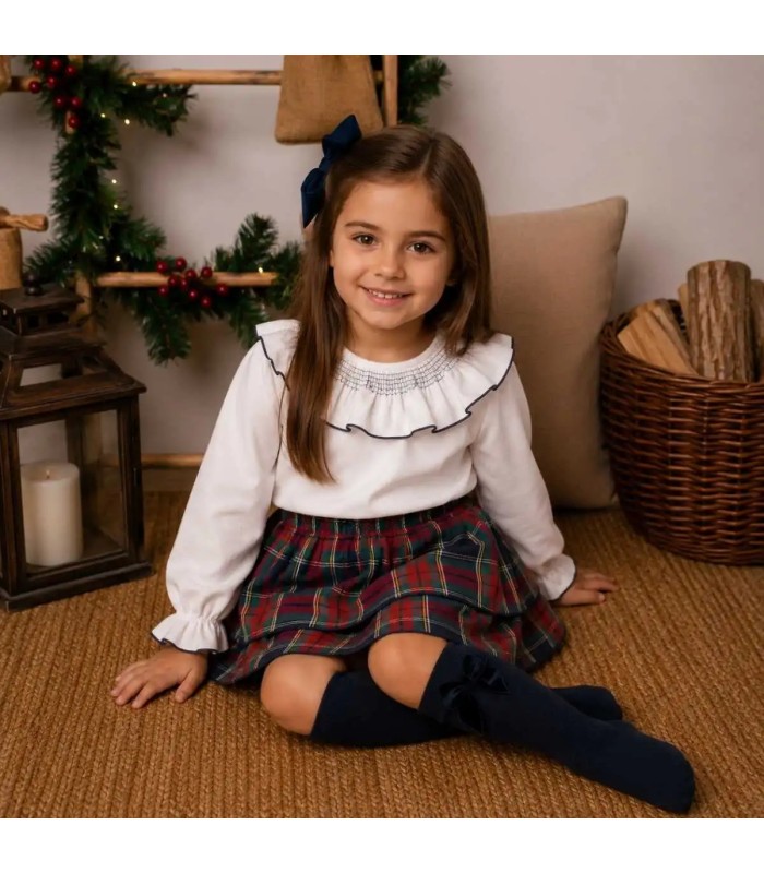 Niña con el conjunto falda niña marino tartán algodón blusa blanca cuello fruncido falda vuelo elegante invierno