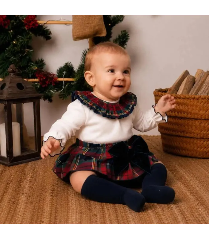 Bebé con el conjunto pololo marino bebé tartán algodón blusa blanca cuello fruncido lazo elegante invierno