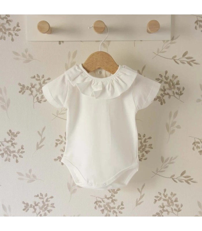 body bebé crudo cuello volante fruncido algodón suave elástico detalle verano