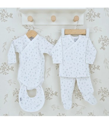 Conjunto nacimiento Nido celeste de algodón con pelele, body y babero estampado