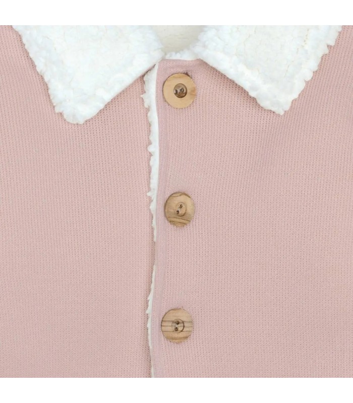 Detalles del Diseño del Abrigo Bebé Nude tejido suave con borreguito blanco en cuello y puños diseño elegante invierno