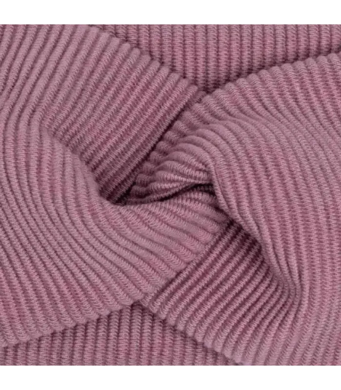 Detalle del Turbante bebé berenjena canalé algodón elástico nudo frontal invierno