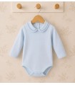 Body bebé blanco cuello bordado celeste Calamaro Bel