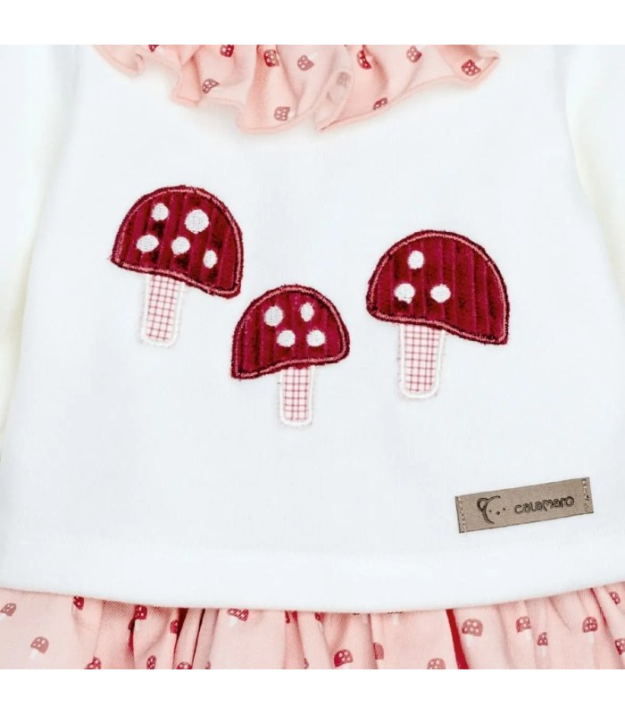 Diseño del conjunto pololo bebé rosa empolvado algodón con bordado de setas y cuello fruncido detalle invierno