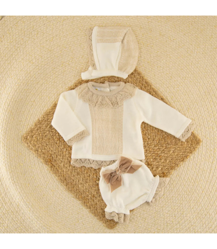 conjunto lana bebe con capota puntilla y lazo