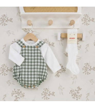 Conjunto bebé verde Peto vichy tirantes botones madera camiseta algodón detalle clásico resistente