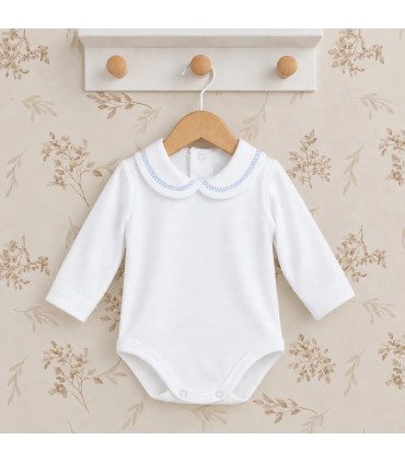 Body bebé blanco cuello bordado celeste Calamaro Bel