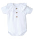 body bebé blanco cuello polo botones algodón suave detalle verano clásico elegante, foto catalogo.