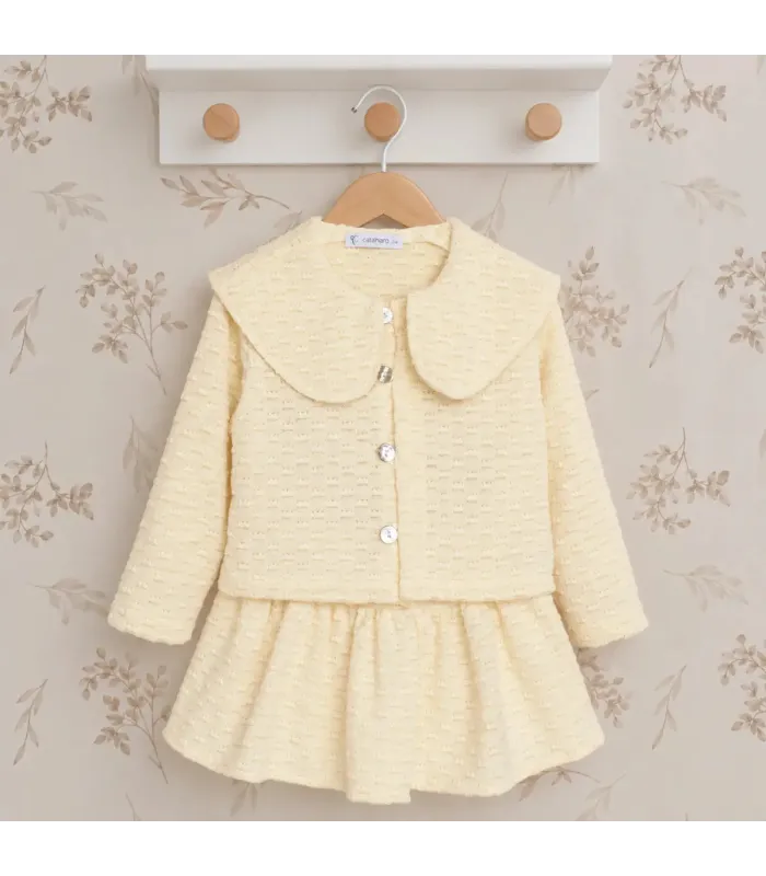Conjunto Falda Niña Crema Calamaro Sarria, foto catalogo.