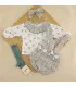 Conjunto pololo niña arena Calamaro Shamsin de algodón con cuadros, cuello volante y lazos decorativos