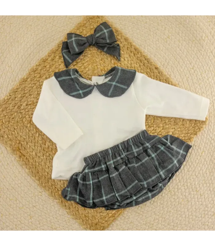 Conjunto pololo bebé niña mint Calamaro Zonda con blusa cruda, cuello de cuadros y pololo de cuadros