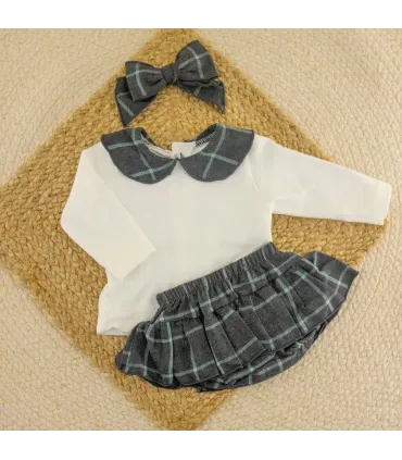 Conjunto pololo bebé niña mint Calamaro Zonda con blusa cruda, cuello de cuadros y pololo de cuadros