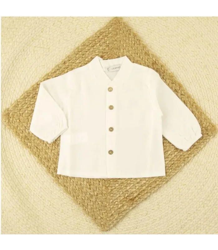 Camisa blanca de niño Calamaro con cuello redondo y botones de madera