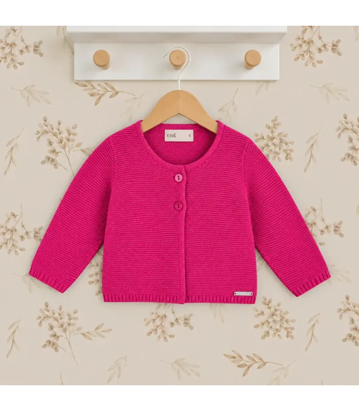 Chaqueta Cóndor de punto fucsia 513.Fondo estudio.