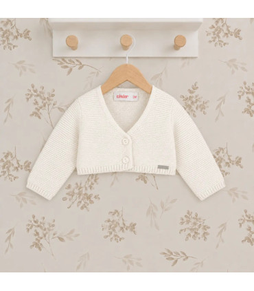 Chaqueta Cóndor Nata 202 de punto bobo. Fondo estudio.