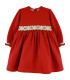 Vestido rojo de niña Babyfer con encaje beige Fondo blanco.