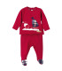 Conjunto de punto rojo para bebé con dibujo navideño de Papá Noel y reno. Fondo blanco.
