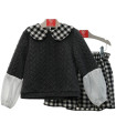 Conjunto infantil Del Sur con sudadera acolchada gris antracita y falda de cuadros