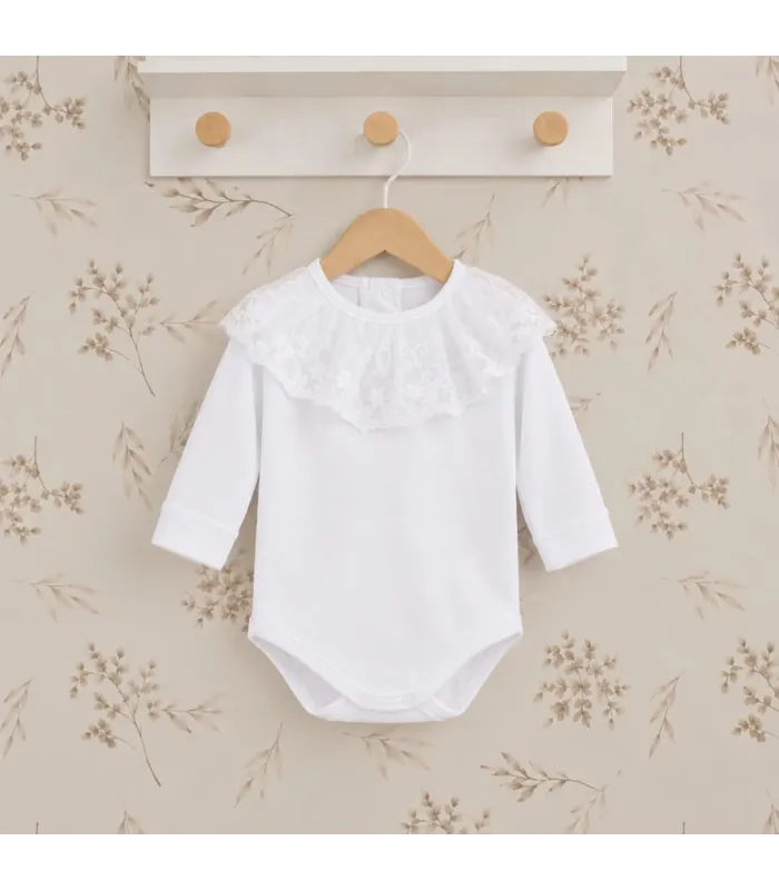Body Puntilla Blanco Calamaro de manga larga con cuello amplio de puntilla decorativa y diseño clásico para bebé.