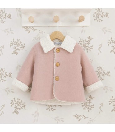 Abrigo Bebé Nude tejido suave con borreguito blanco en cuello y puños diseño elegante invierno