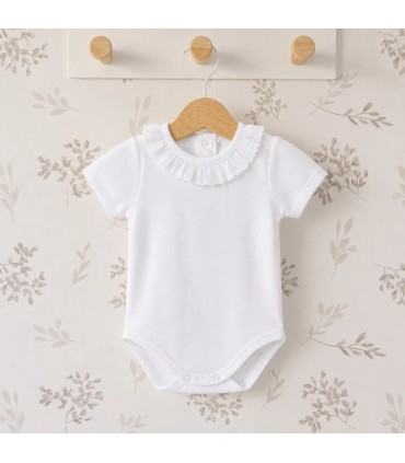 body bebé blanco cuello puntilla algodón manga corta detalle verano elegante