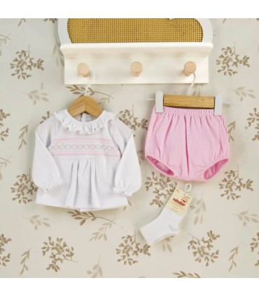 Conjunto Pololo bebé rosa de algodón con blusa blanca bordada y pololo rosa colección Antas Calamaro