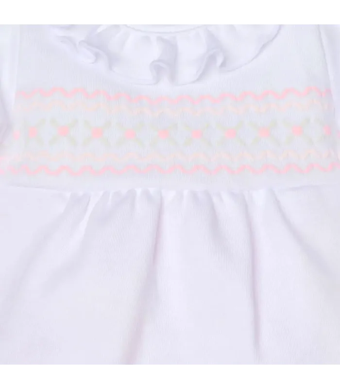 Detalle bordado Conjunto Pololo bebé rosa de algodón con blusa blanca bordada y pololo rosa colección Antas Calamaro