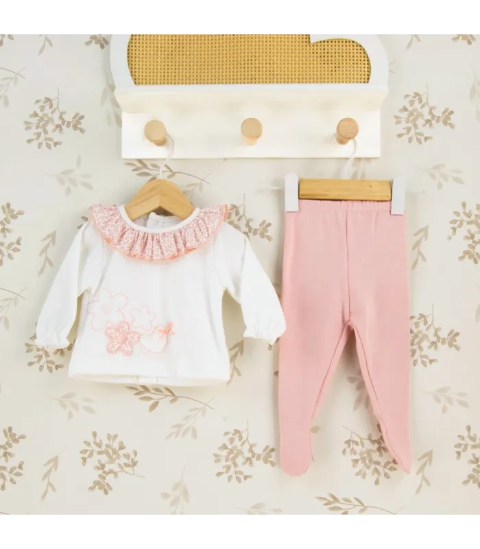 Conjunto Polaina bebé nude algodón con cuello bordado detalle delicado primera puesta invierno