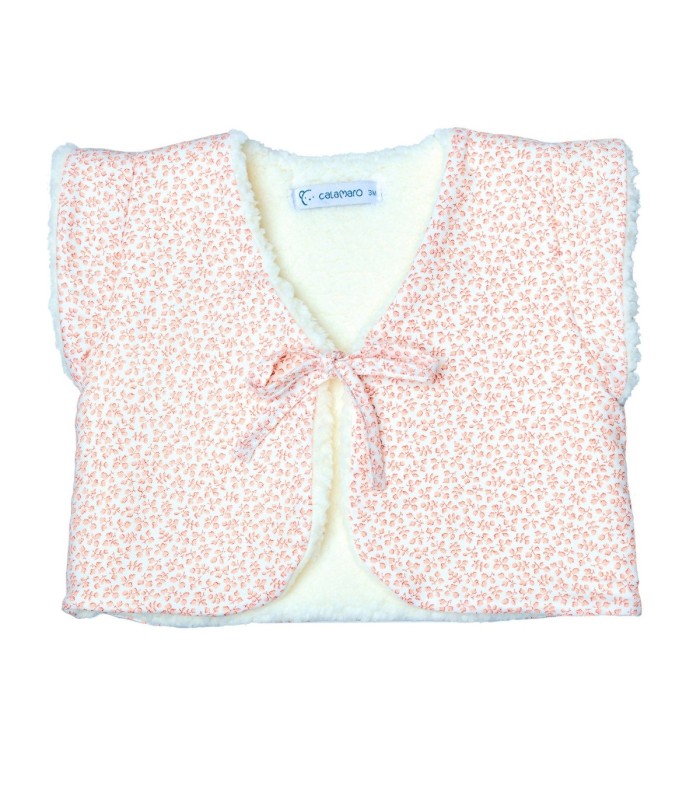 Chaleco niña nude empolvado con microestampado algodón sin mangas lazada frontal detalle delicado en fondo blanco