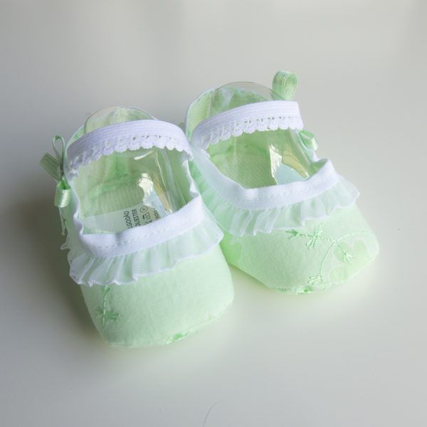 Bailarina con volante Verde1