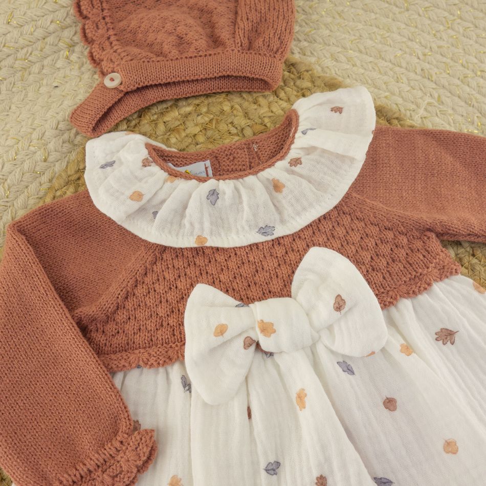 Jesusito con Capota Hojas de Otoño Teja - Imagen 2