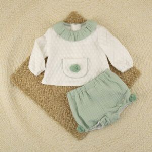 Conjunto Camisa Lirio Pompón Verde