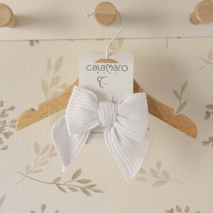 cubrepañal waffle blanco calamaro con volantes laterales bebe