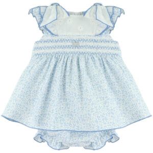 Vestido bebé azul floral Dulce de Fresa con smock artesanal y volantes