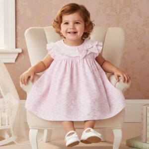 Vestido bebé rosa floral Dulce de Fresa con cuello bordado blanco