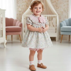Vestido bebé floral Dulce de Fresa con smock rosa y lazo rayado grande