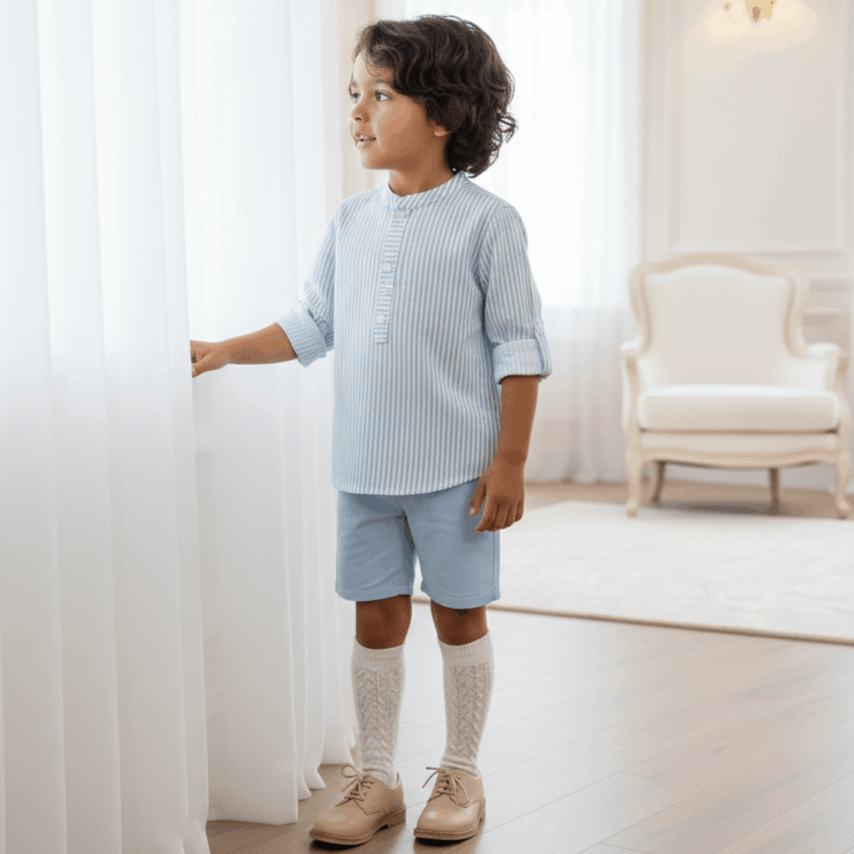 Conjunto bebé niño celeste Dulce de Fresa en lino con pantalón corto